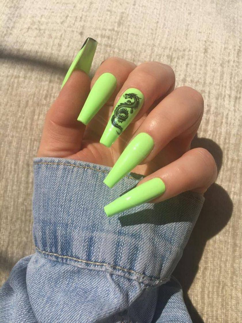 Fashion nails