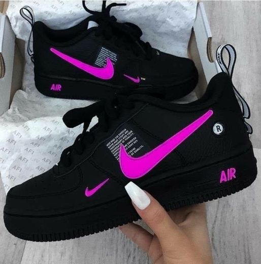 Nike 👟