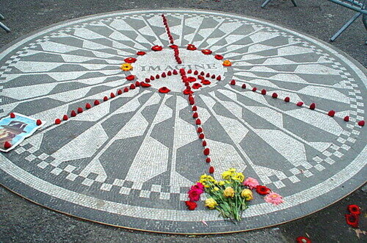 Place John Lennon Memorial