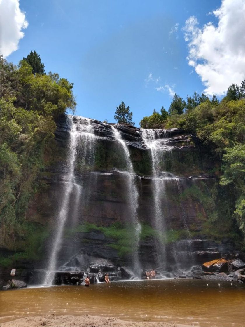 Place Cachoeira da Mariquinha