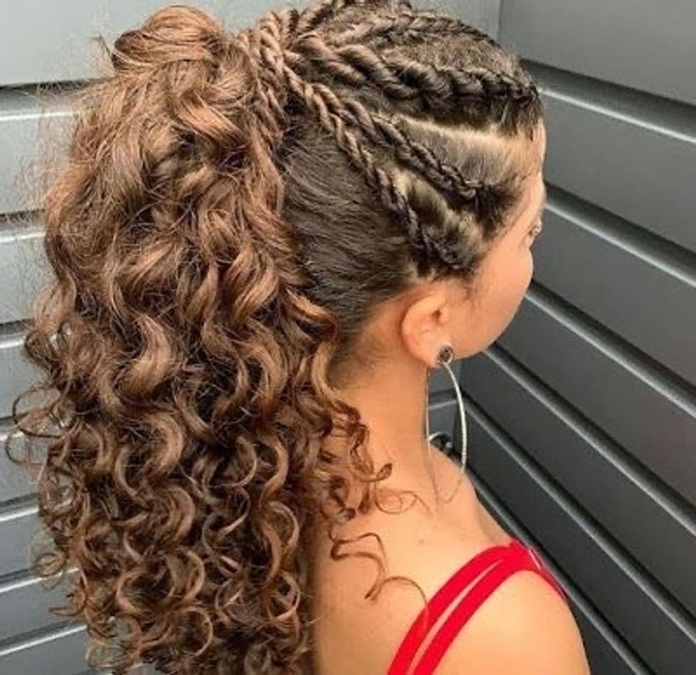 Moda Ideia de penteado para cacheadas 