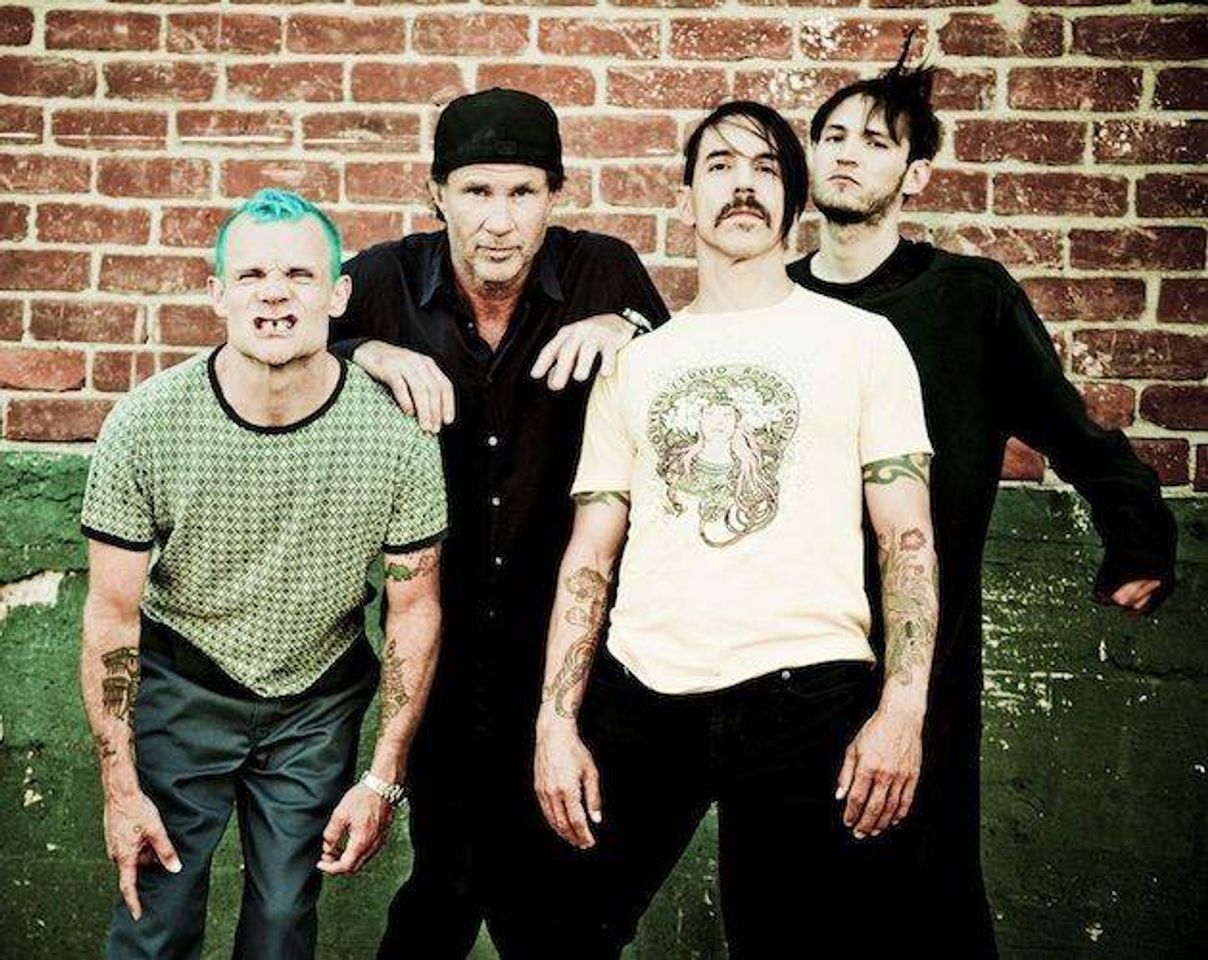 Red Hot Chili Peppers - Otherside [Official Music Video] - YouTube