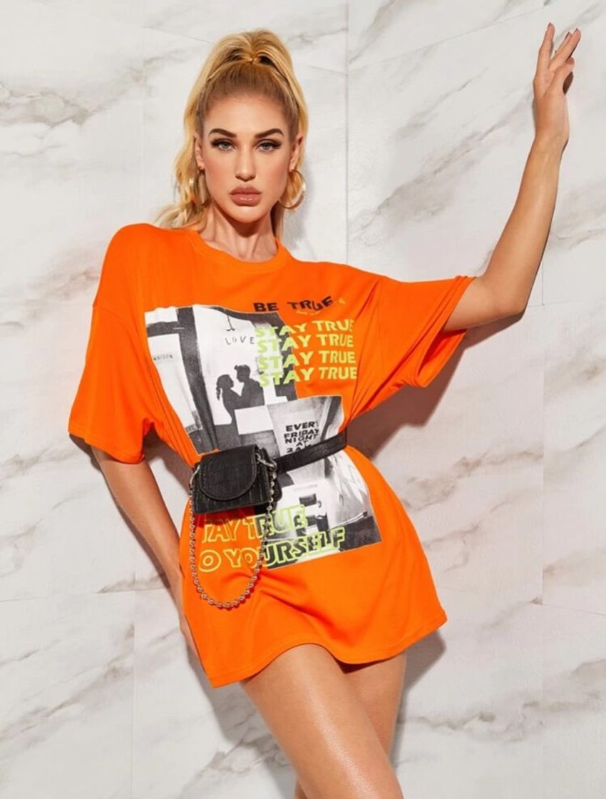 Moda T-shirt laranja streetwear indie aesthetic