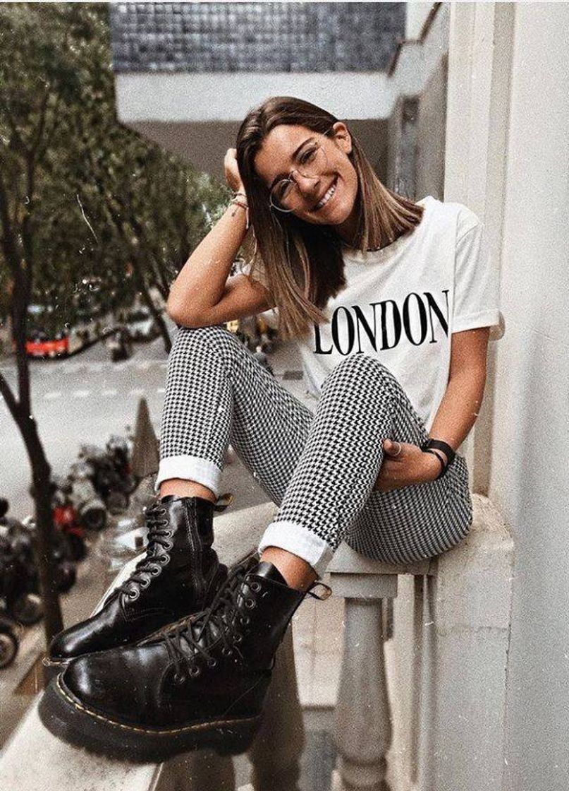 Social Looks