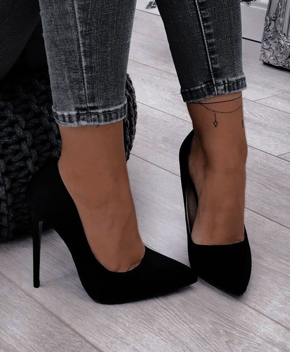 Social Heels