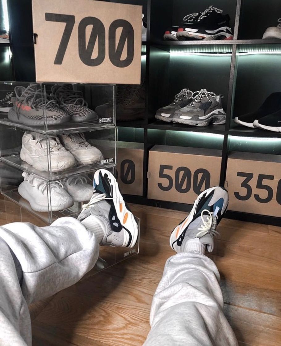 Product Adidas Yeezy Boost 700 'Wave Runner'