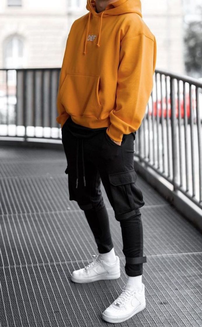 Social Outfits 🥴
