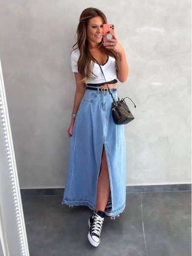 Look com saia midi