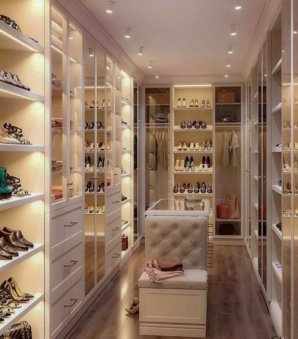 Fashion closet