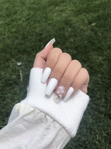 Nail Inspiration 🤍