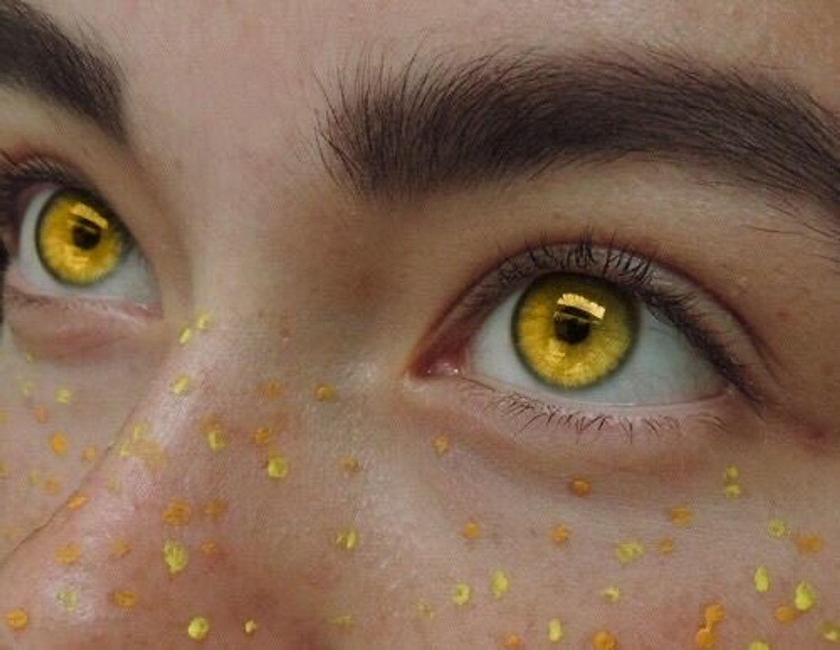 Fashion 👁💛