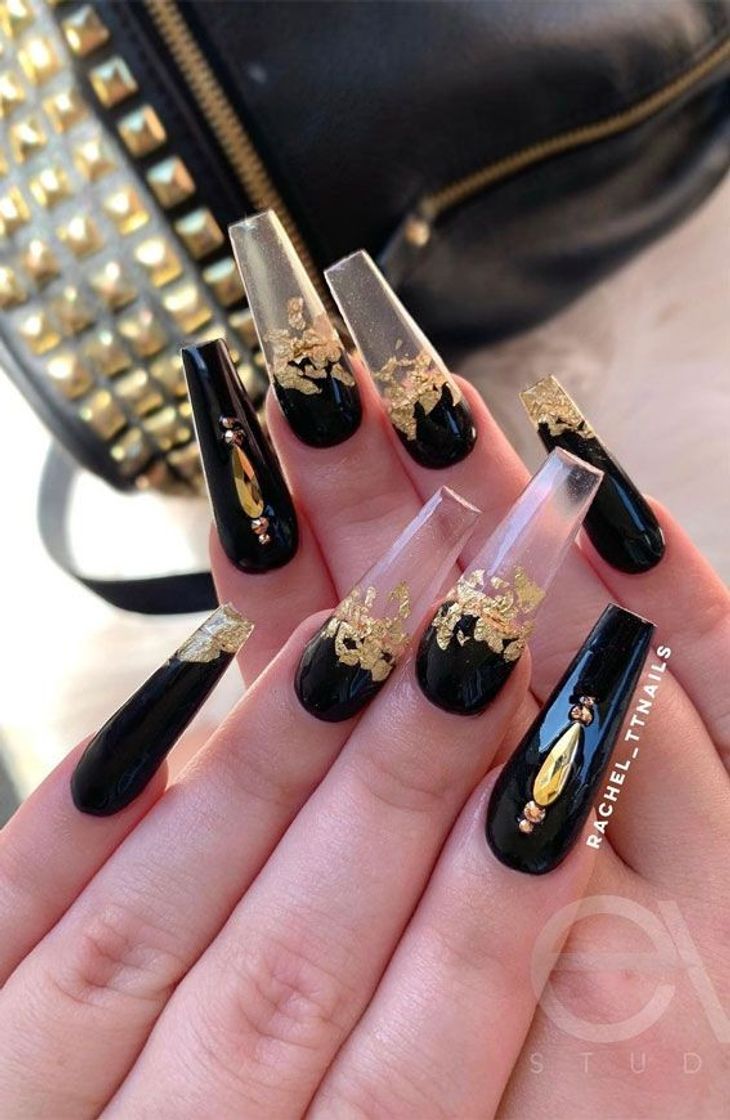 Moda Nails black