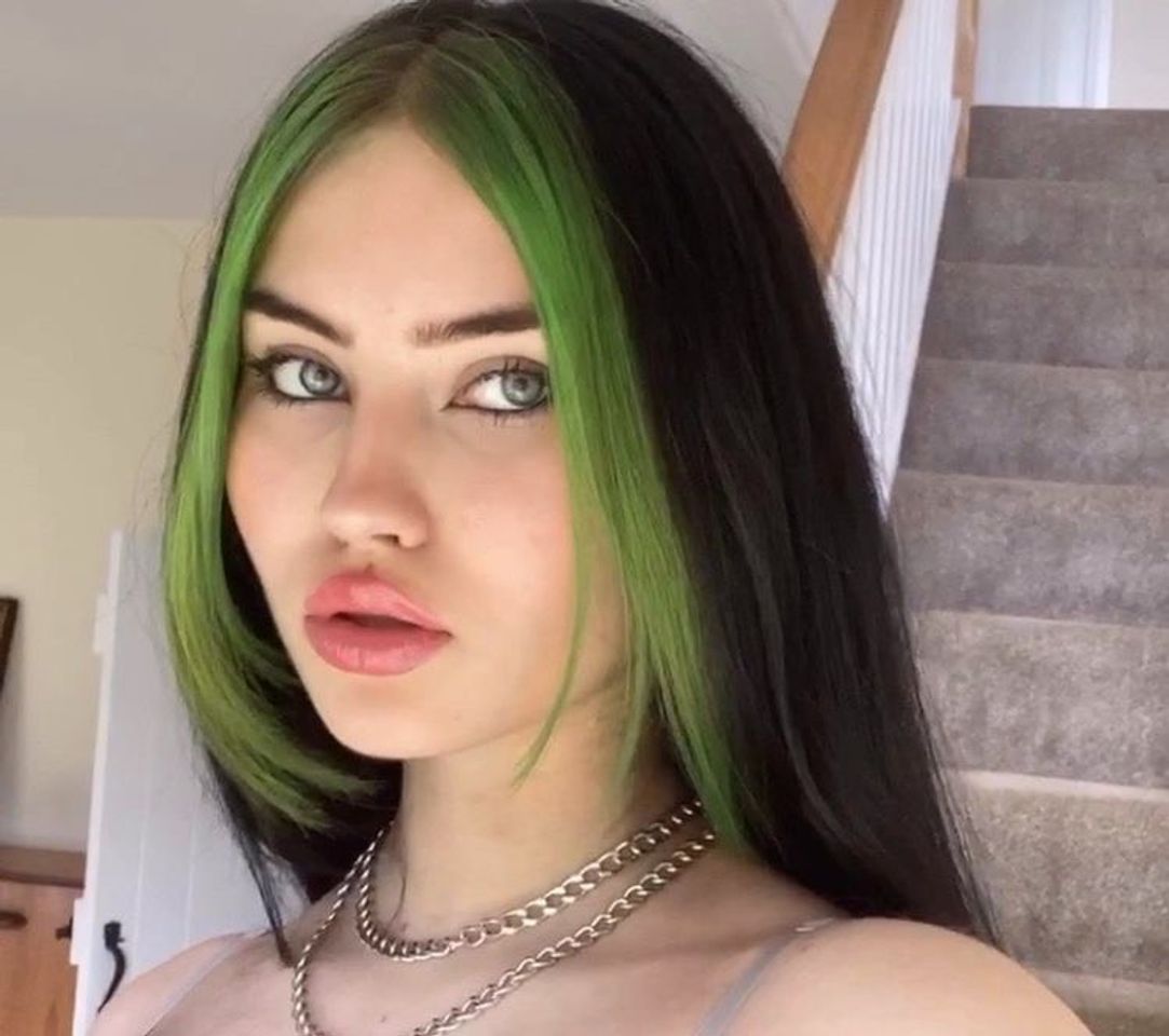 Fashion black and green dyed hair