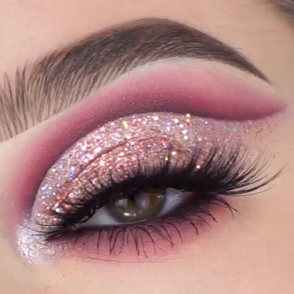 Social OLHO ROSA 