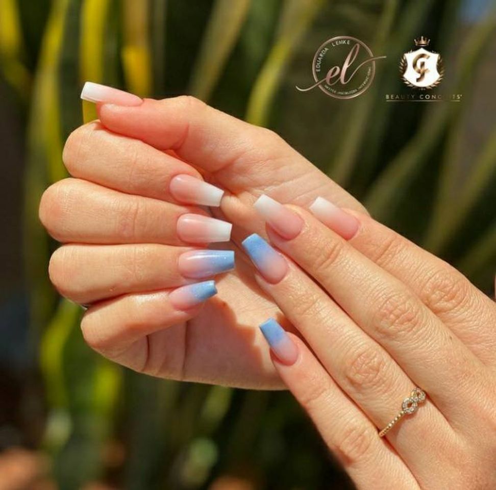 Moda Inspiração de unhas