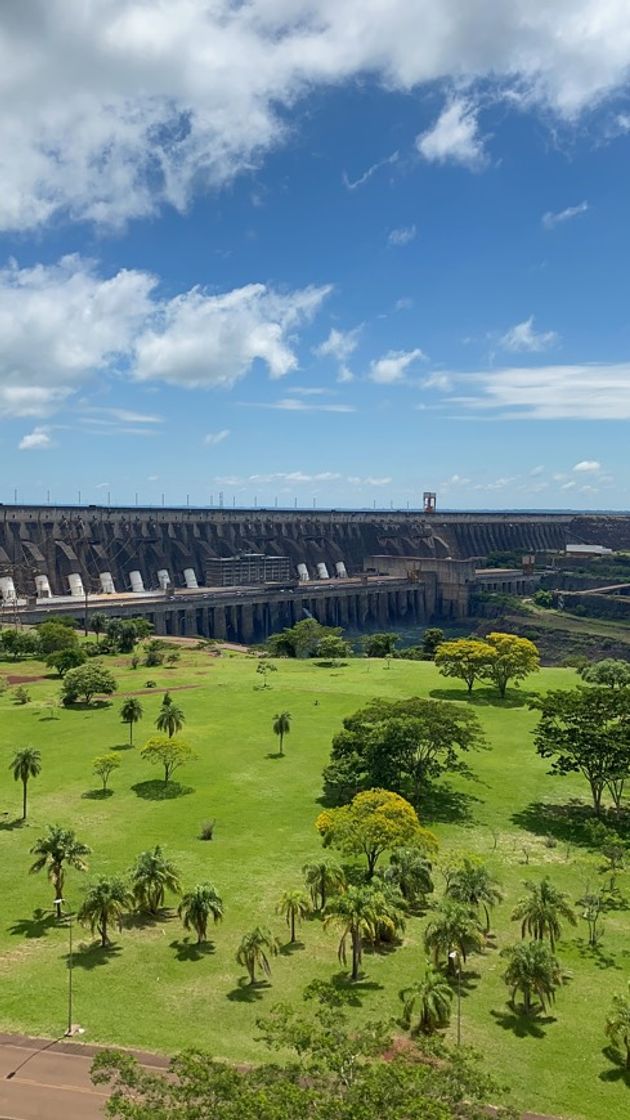 Lugar Itaipu Binacional - Barreira de Controle