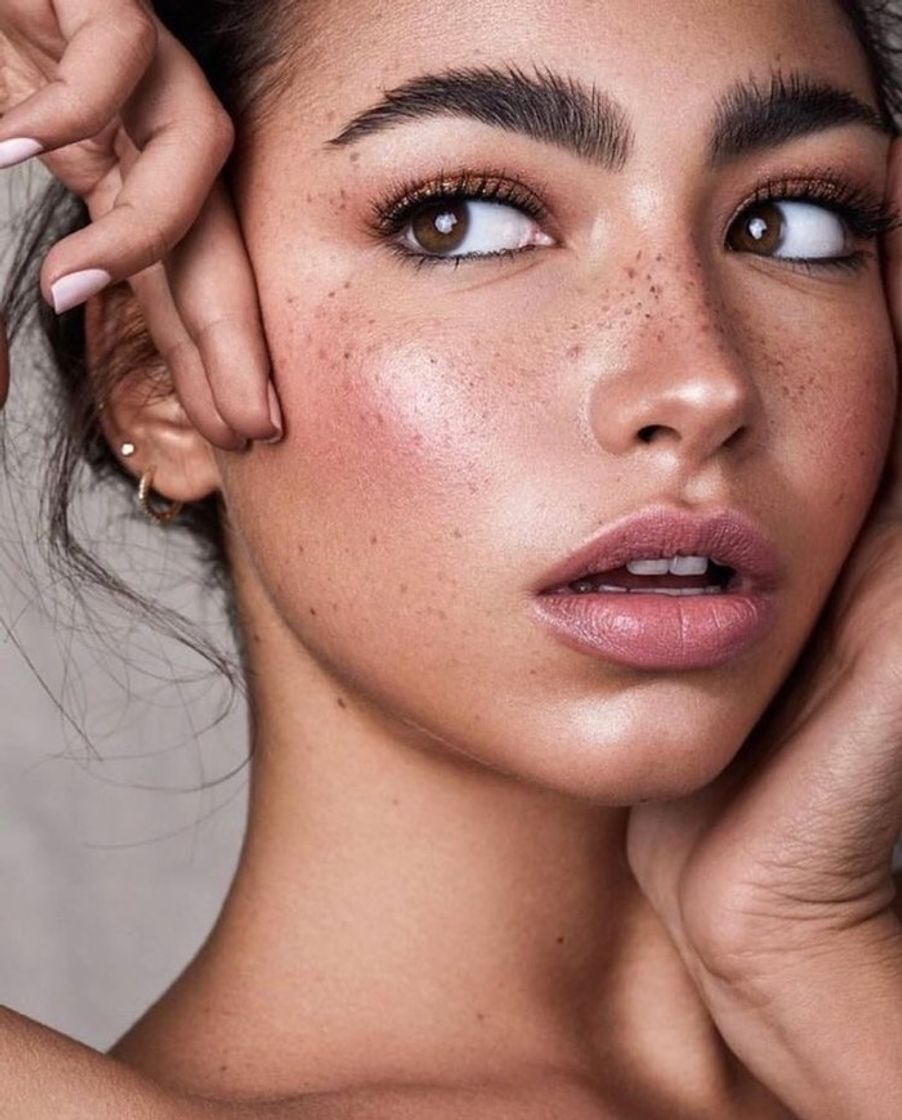 Fashion Freckles makeup