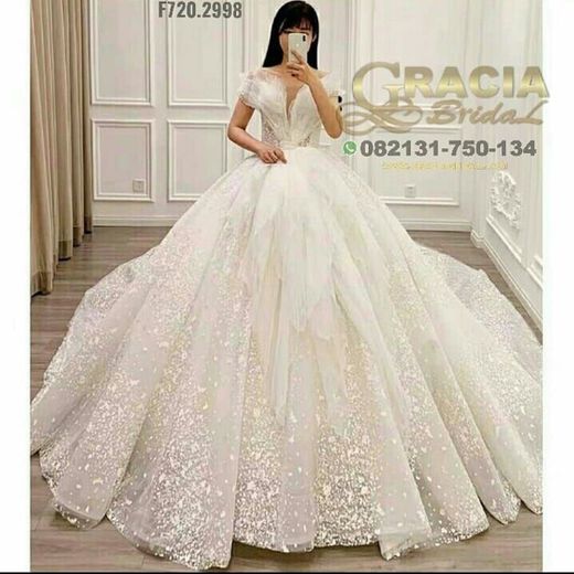 Wedding dress 