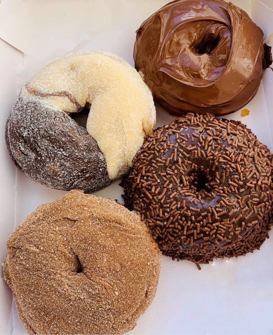 Social 𝙳𝙾𝙽𝚄𝚃 🤍🍩🖤