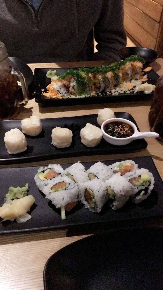 Moda ...está comendo comida japonesa