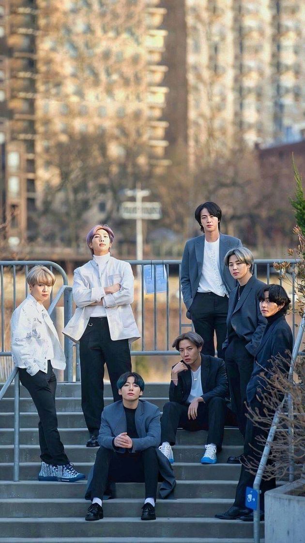 Fashion foto perfeita  do grupo inteiro dos bts <3