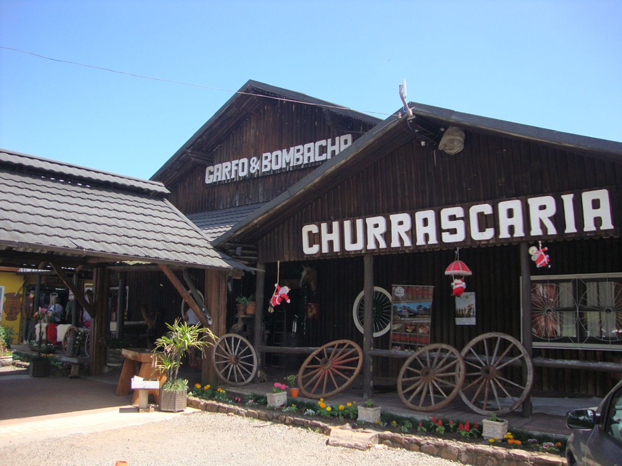 Restaurantes Churrascaria Garfo e Bombacha