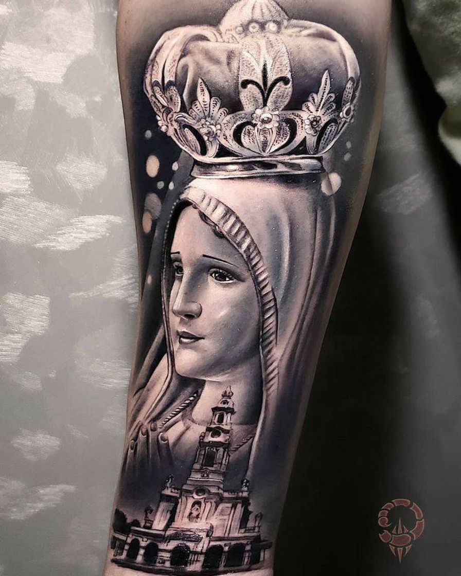 Moda Tatuagem religiosa