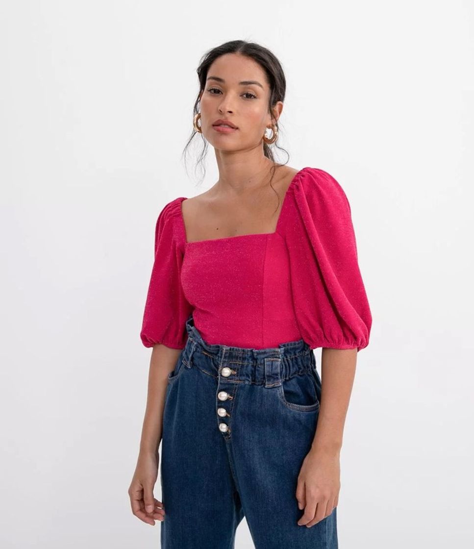 Fashion Blusa cropped rosa com fios metálicos