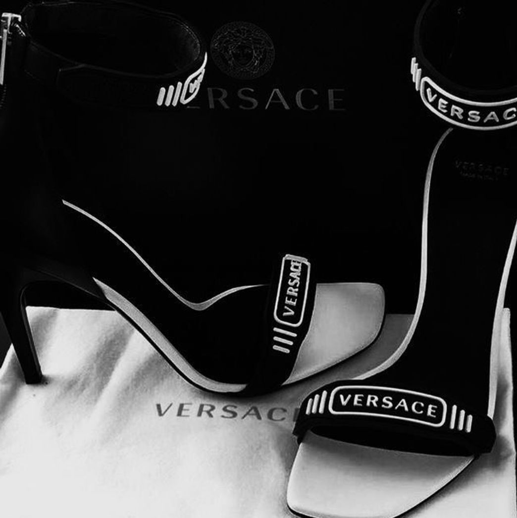 Moda Versace