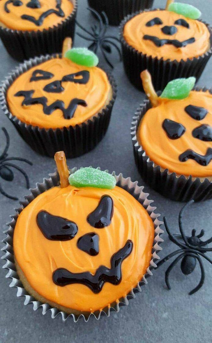 Fashion 20 Easy Halloween Cupcakes