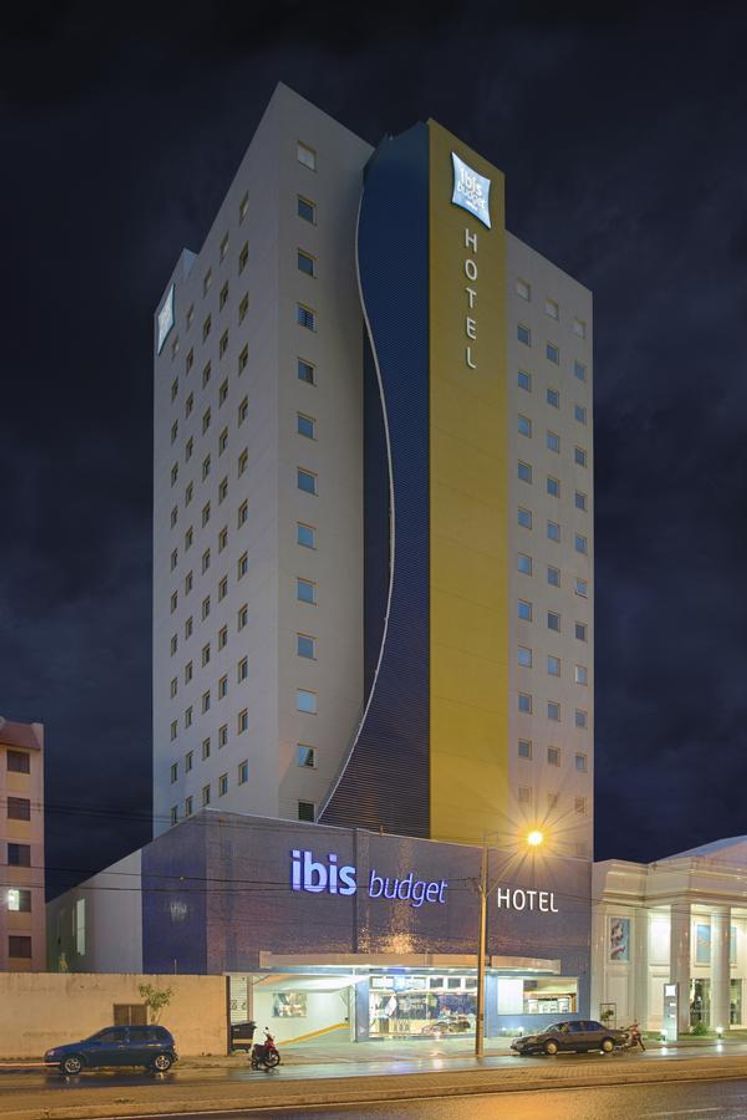 Places Ibis Budget Maringá