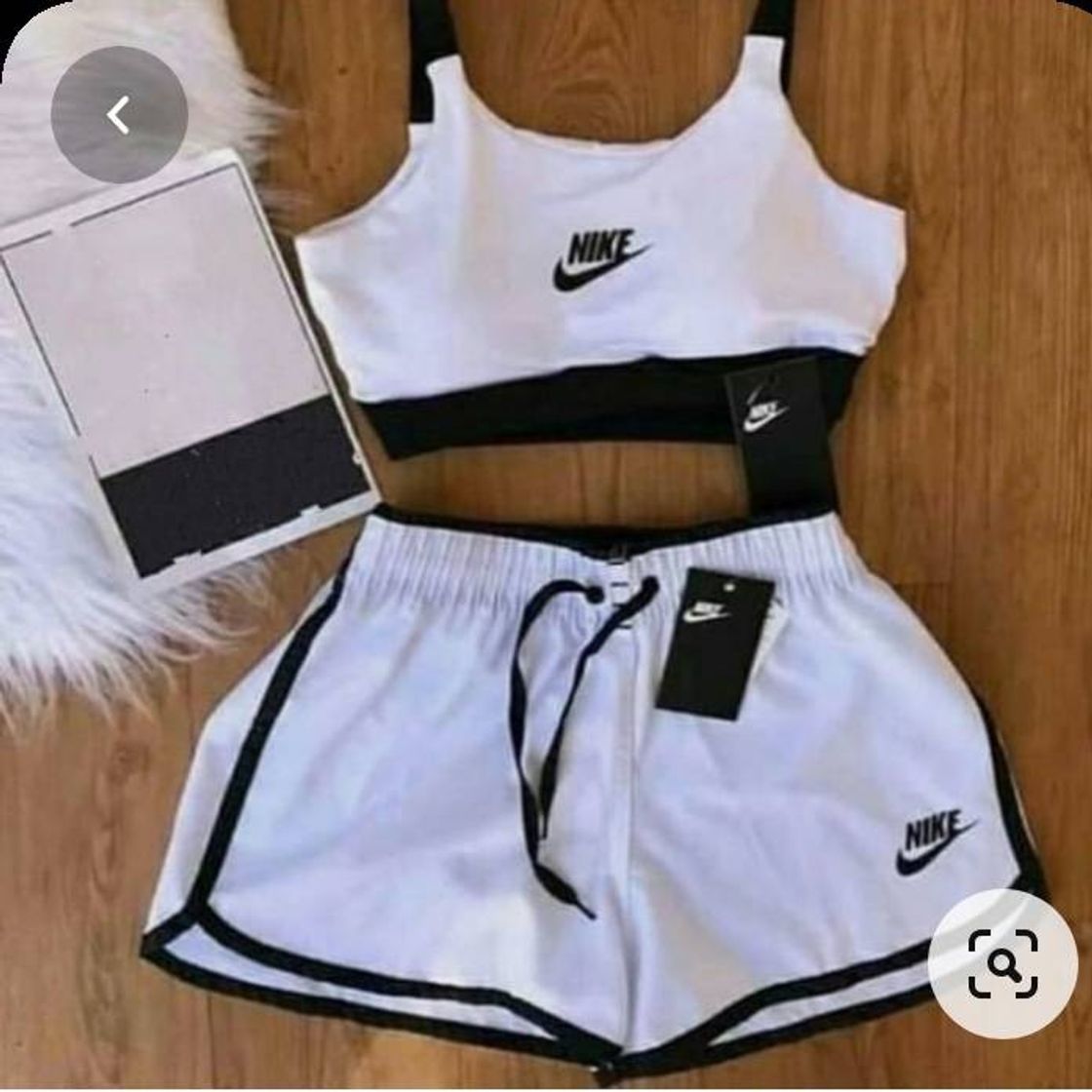 Moda Conjunto de cropped Nike