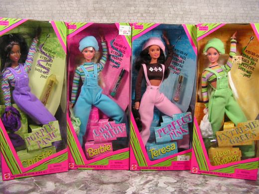 Barbie Cool Color Streaks Collection 1997