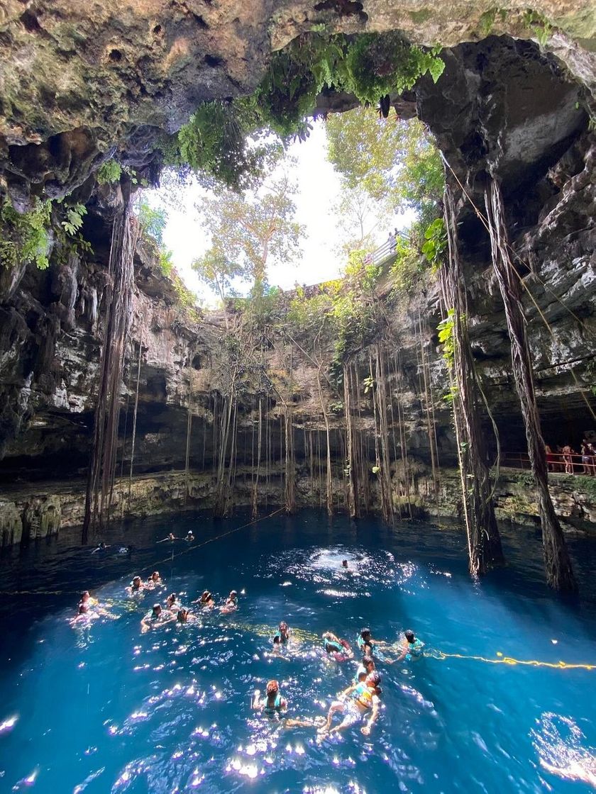 Lugares Cenote San Lorenzo Oxman