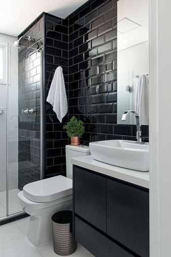 +70 fotos de decoração para banheiro preto e branco