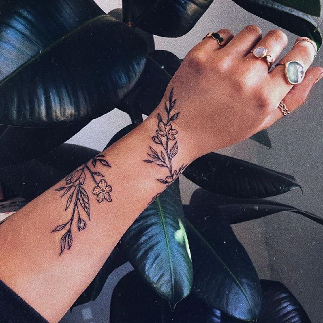 Fashion Tatuagem de plantinhas 🍃🪴