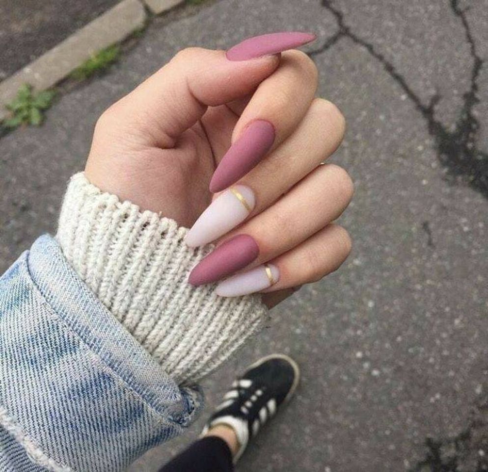 Fashion long stiletto nails😍💅