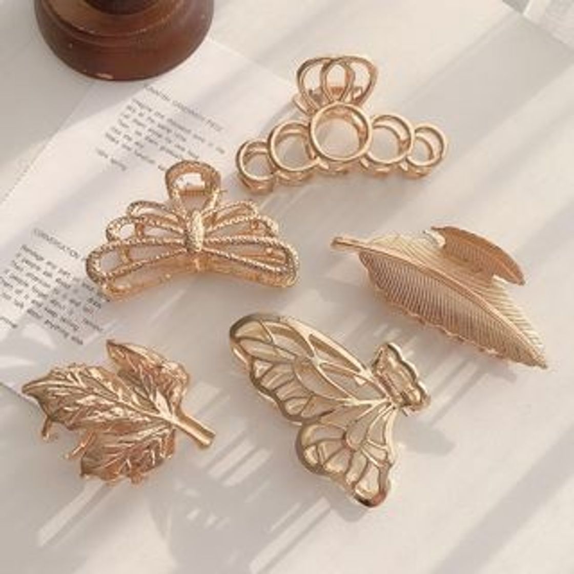 Fashion golden hairpins