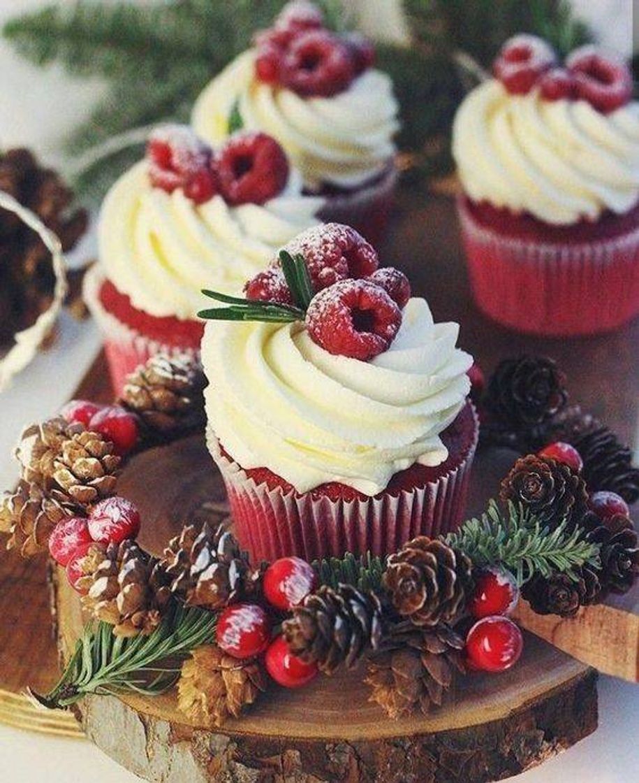 Moda Cupcake frutas vermelhas para o Natal 😍