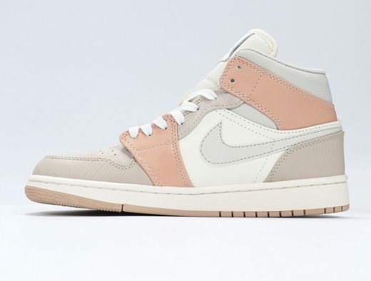 Jordan 1 mid sneakers unisex