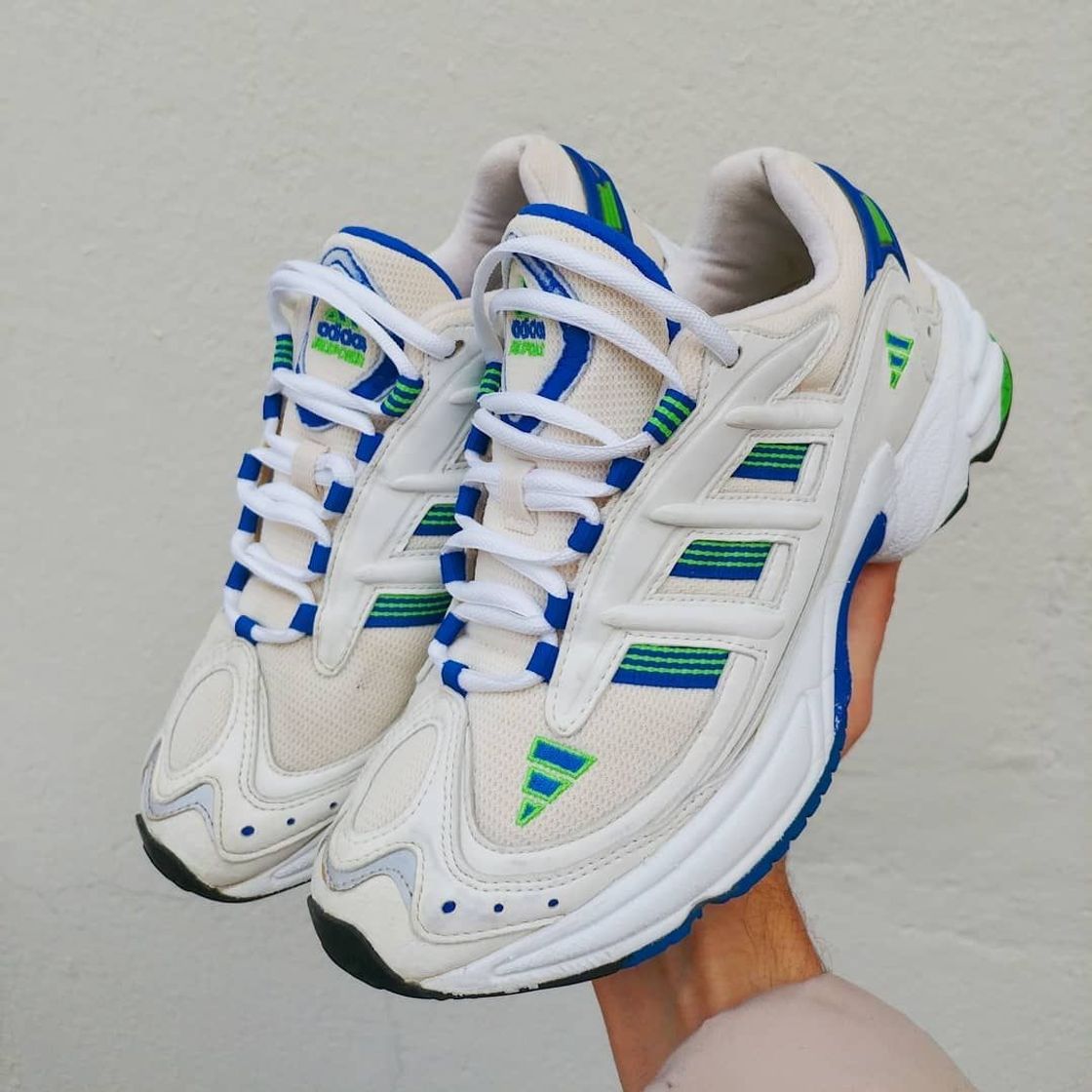 Social Adidas Response 1998