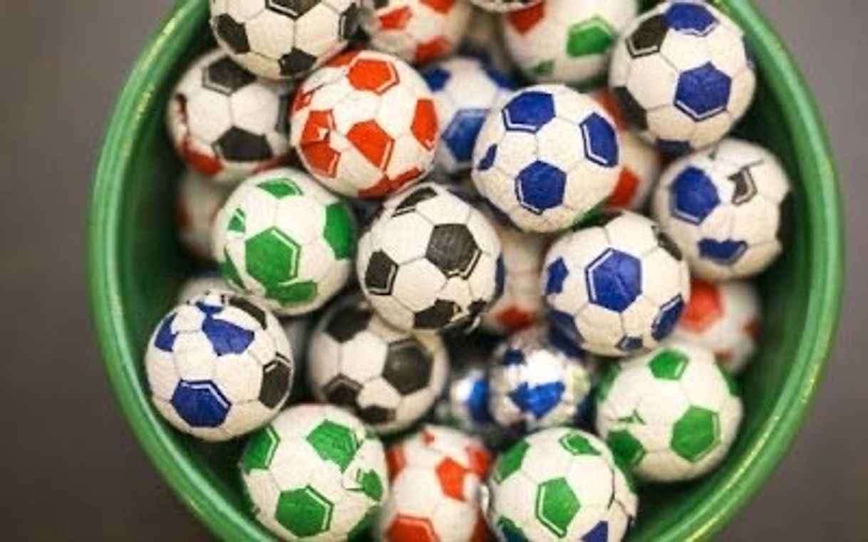 Moda Doce de bola de futebol de chocolate 