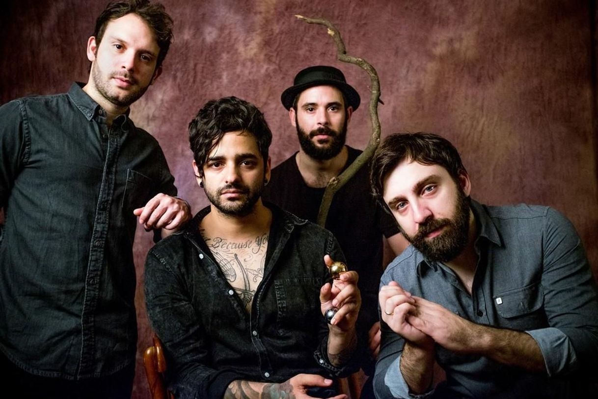 Canción A Minha História Não Acaba Aqui (NATUREZA CAOS:LIVE) - Ao vivo