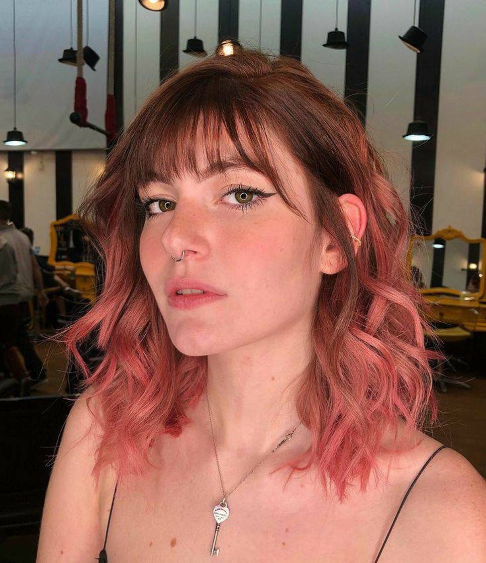 Moda Cabelo curto com luzes rosa