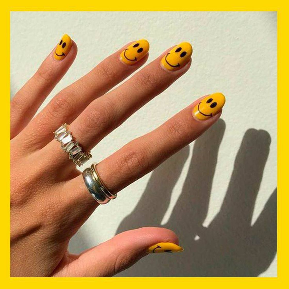 Fashion Smile nails