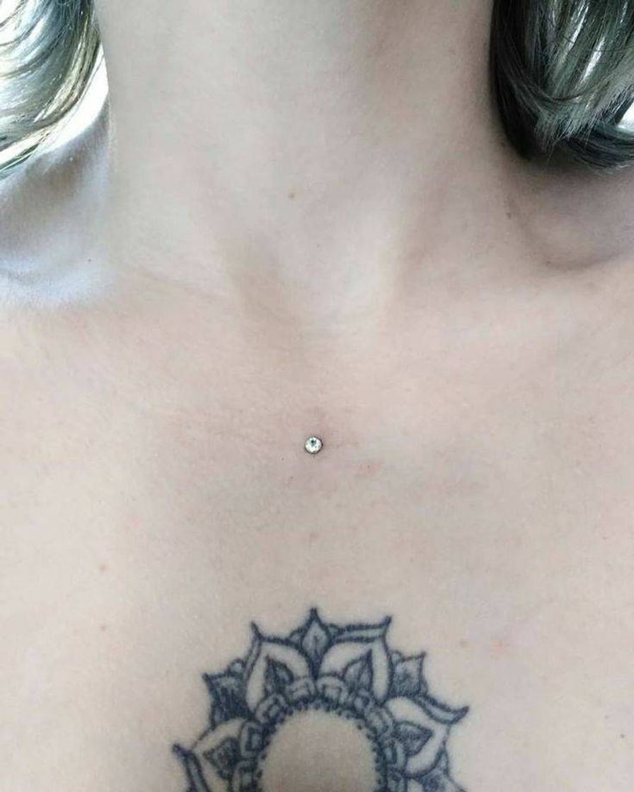 Fashion Microdermal piercing