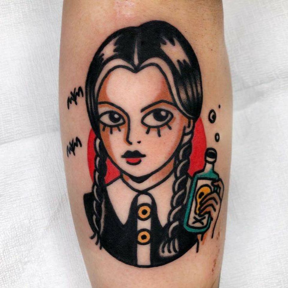 Moda Tattoo Wandinha