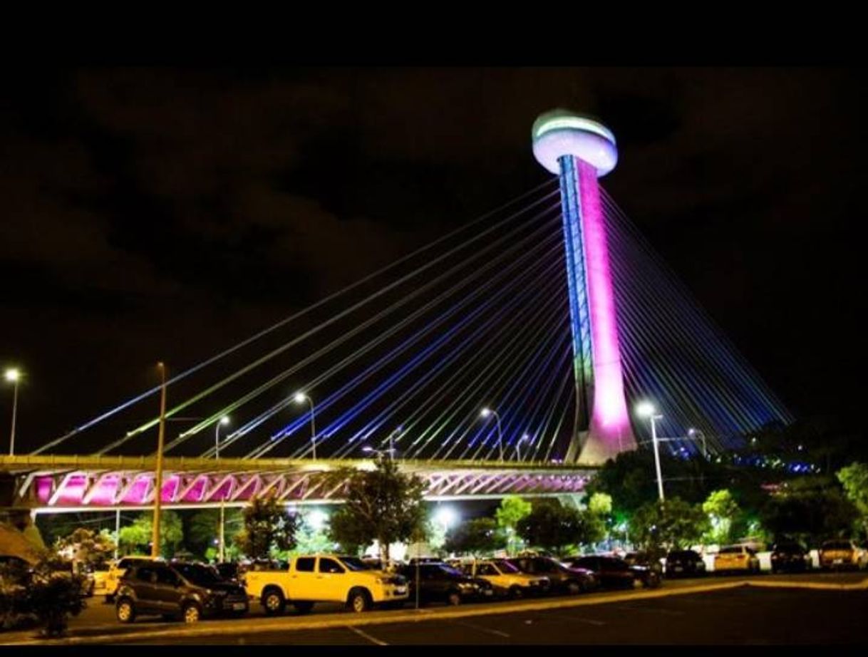 Lugar Complexo Turístico Ponte Estaiada