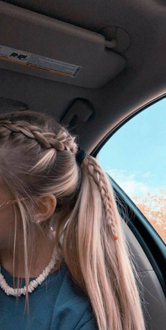 Moda penteado com cabelo preso