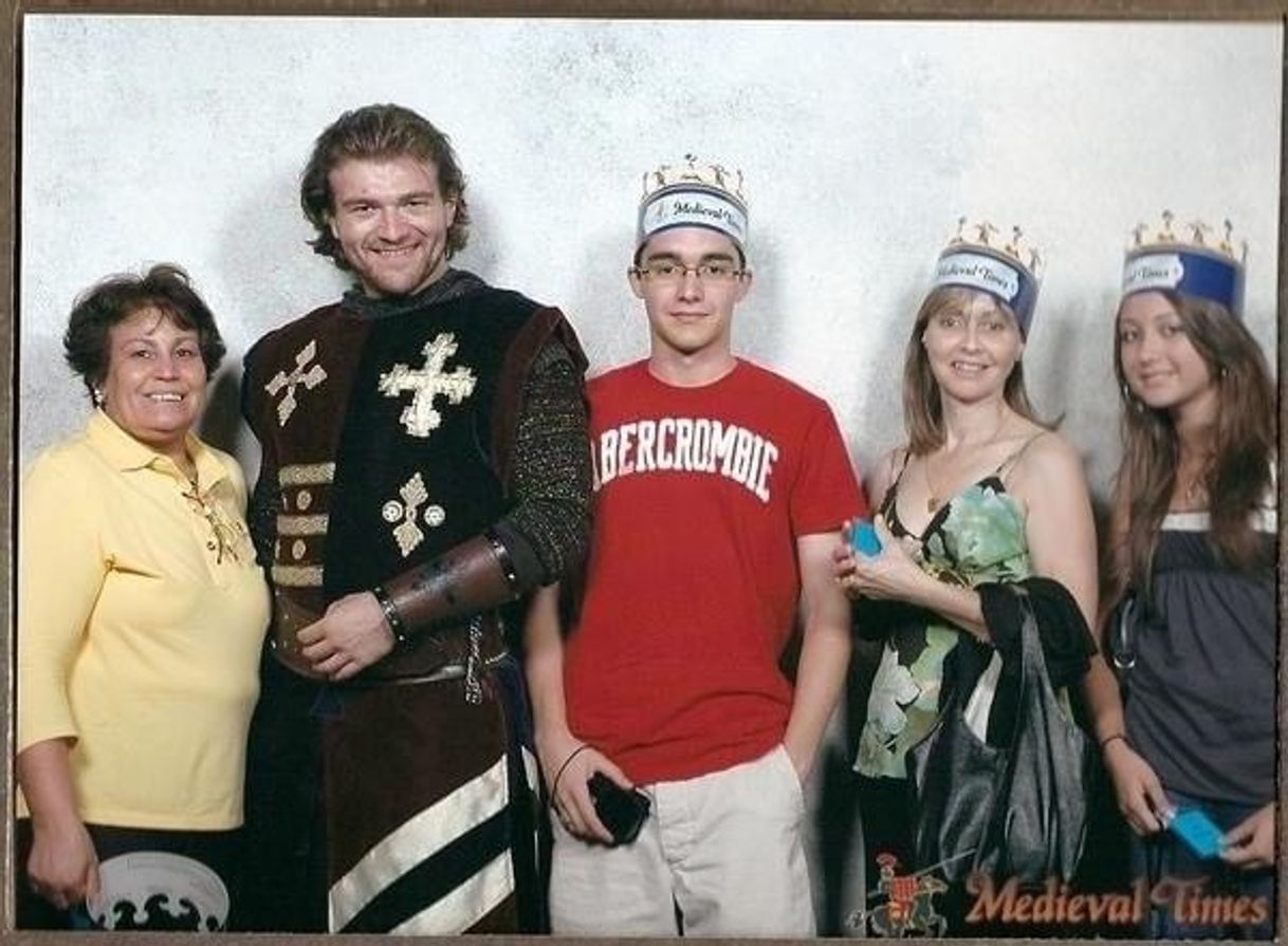 Place Medieval Times Dinner & Tournament